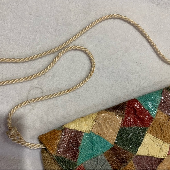 Multicolor Patchwork Crossbody Bag - Picture 5 of 8